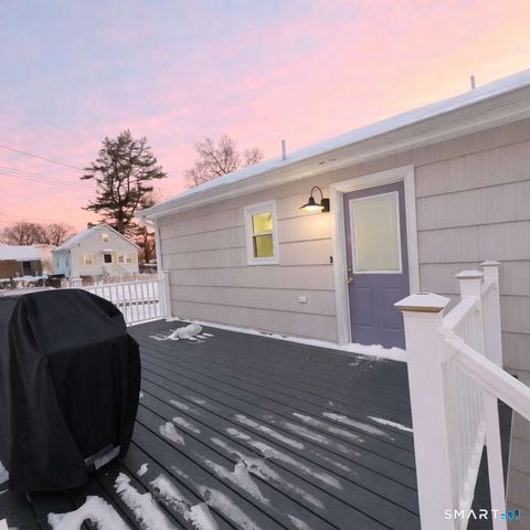 47 Dix Street, West Haven, CT 06516