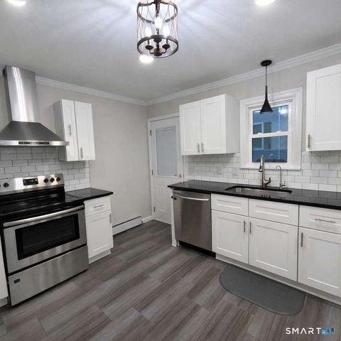 47 Dix Street, West Haven, CT 06516