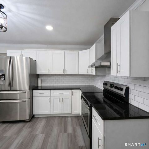 47 Dix Street, West Haven, CT 06516