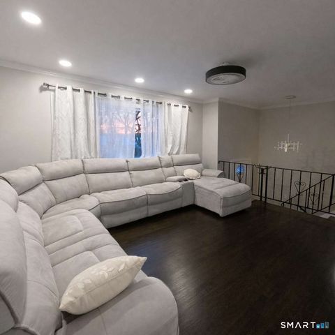 47 Dix Street, West Haven, CT 06516