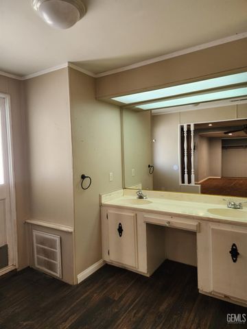 3509 Prestige Lane 57, Bakersfield, CA 93313