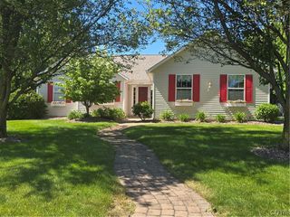 6277 Preakness Path, Cicero, NY 13029
