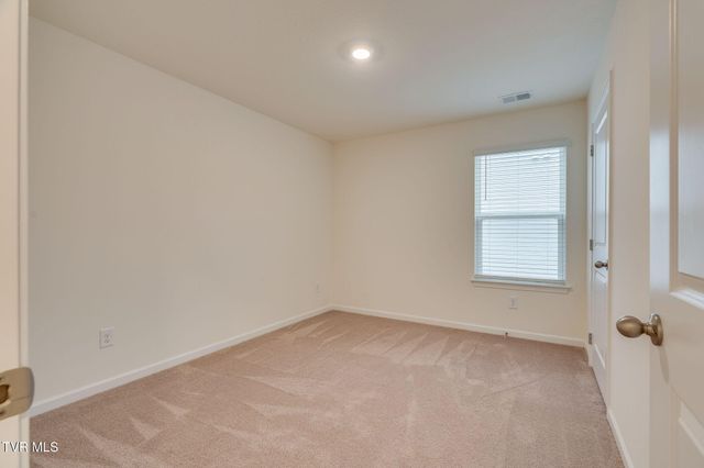 146 Thistle Drive, Bluff City, TN 37618