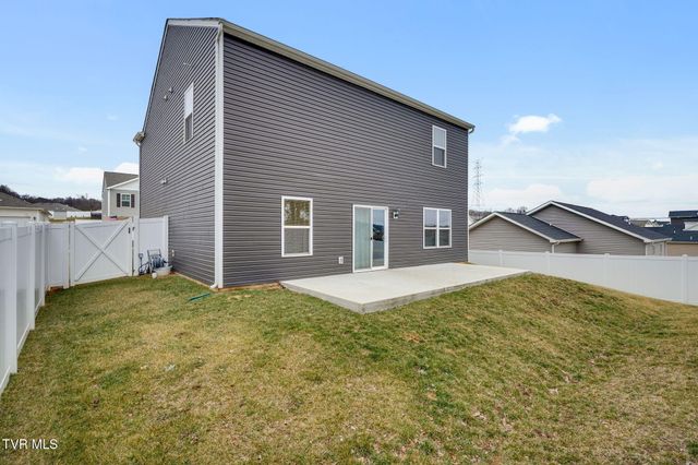 146 Thistle Drive, Bluff City, TN 37618