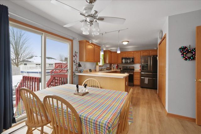 8831 W 125th Place, Cedar Lake, IN 46303