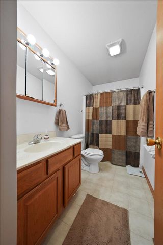 8831 W 125th Place, Cedar Lake, IN 46303