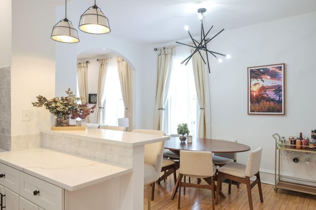 4016 37th Avenue S, Minneapolis, MN 55406