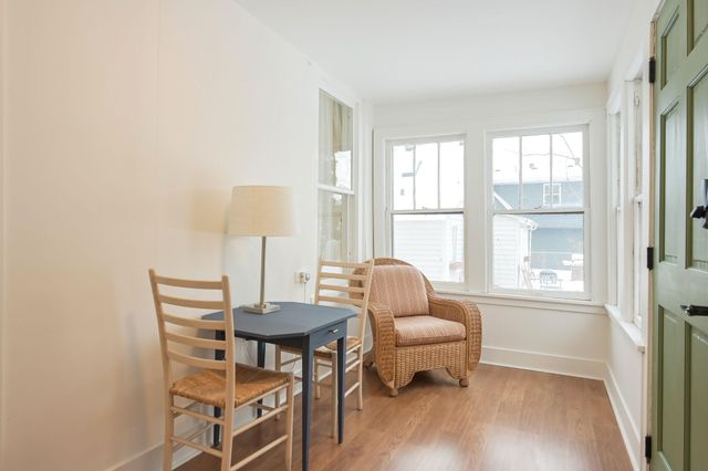 4016 37th Avenue S, Minneapolis, MN 55406