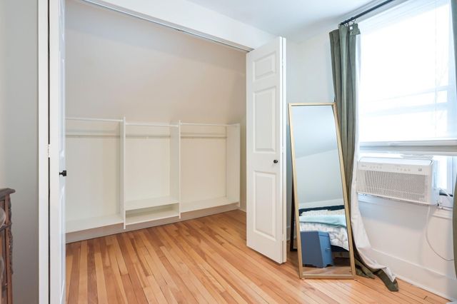 4016 37th Avenue S, Minneapolis, MN 55406