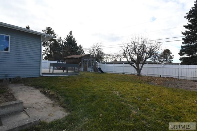 510 Horrocks Drive, Blackfoot, ID 83221