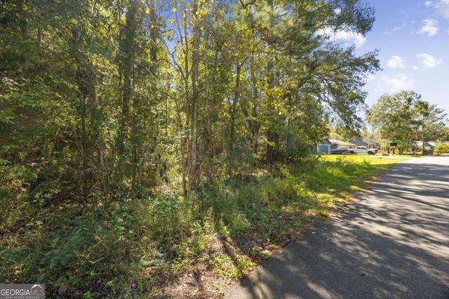 128 Creekwood Circle, Kingsland, GA 31548