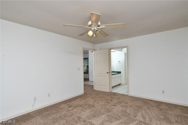 528 Empire AVE S, Lehigh Acres, FL 33974