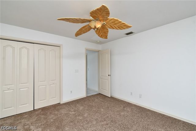 528 Empire AVE S, Lehigh Acres, FL 33974