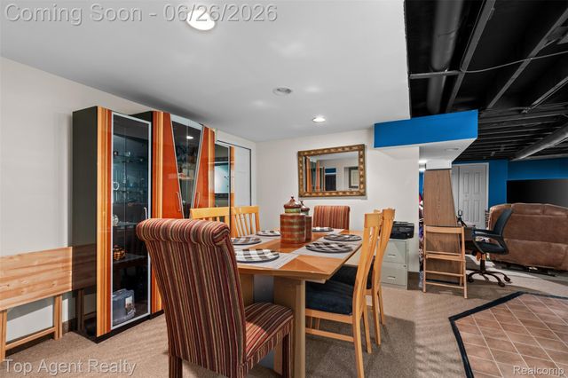 11134 Fairway Drive, Sterling Heights, MI 48312