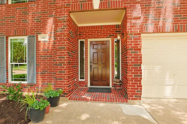 611 Governors Place Drive, Katy, TX 77450