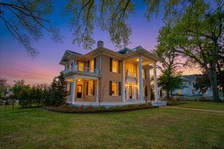 313 E Charnwood, Tyler, TX 75701