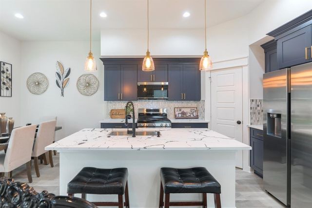 890 Lucky Street A, Houston, TX 77088