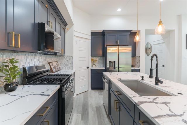 890 Lucky Street A, Houston, TX 77088