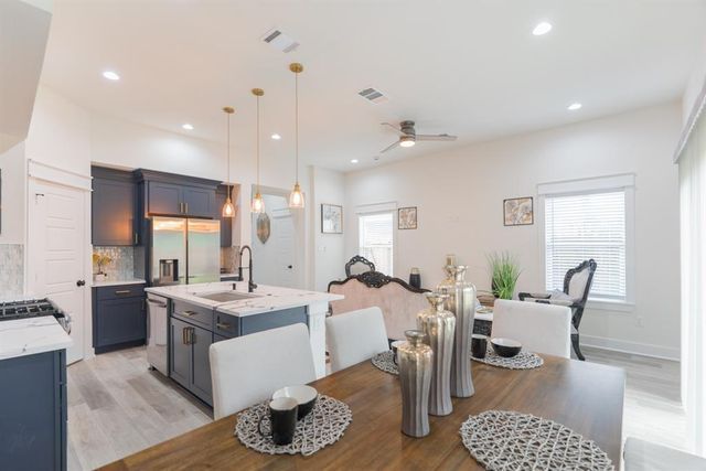 890 Lucky Street A, Houston, TX 77088