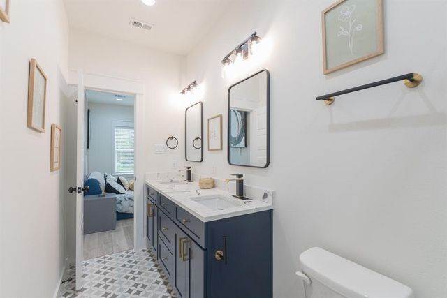 890 Lucky Street A, Houston, TX 77088
