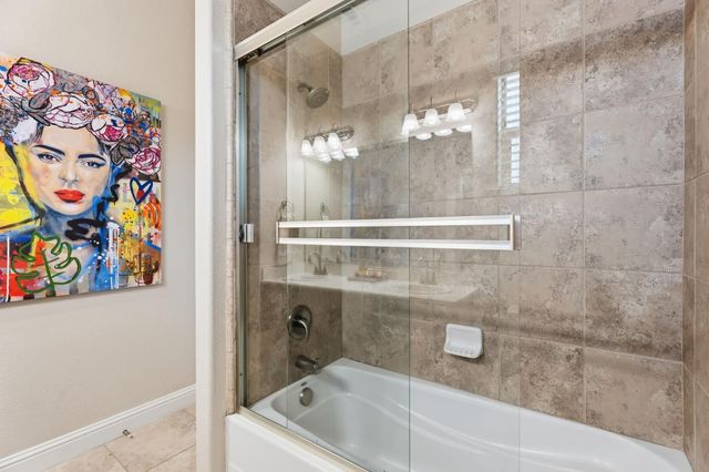 1850 E Green Sage Avenue, Fresno, CA 93730