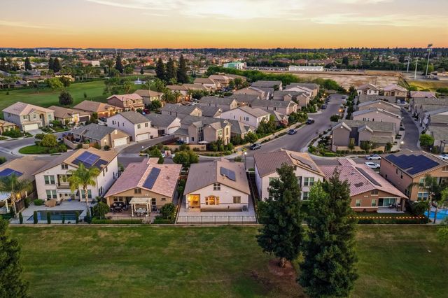 1850 E Green Sage Avenue, Fresno, CA 93730