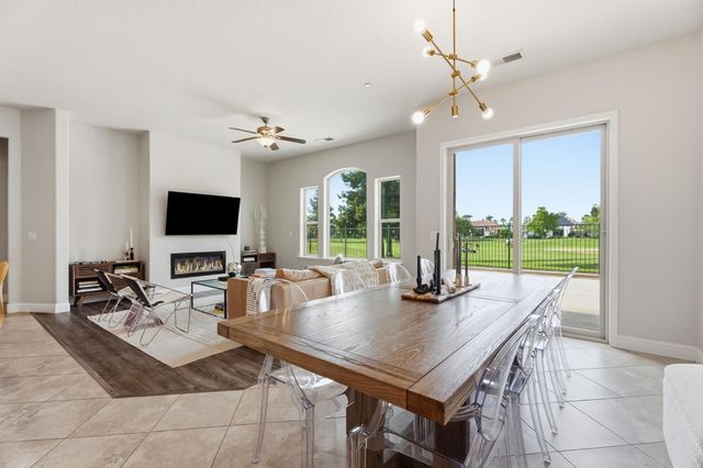 1850 E Green Sage Avenue, Fresno, CA 93730