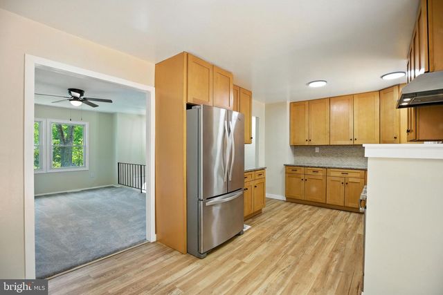 98 GARNER AVE, Waldorf, MD 20602