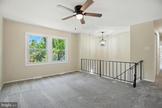 98 GARNER AVE, Waldorf, MD 20602
