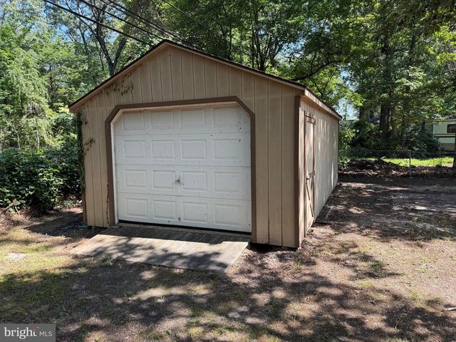 98 GARNER AVE, Waldorf, MD 20602