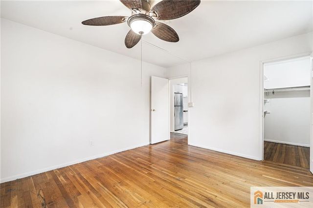 15 York Drive 2A, Edison, NJ 08817