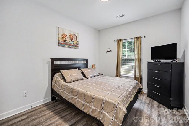 2703 S Calvary Street, Gastonia, NC 28052