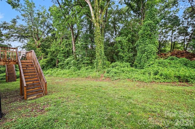 2703 S Calvary Street, Gastonia, NC 28052