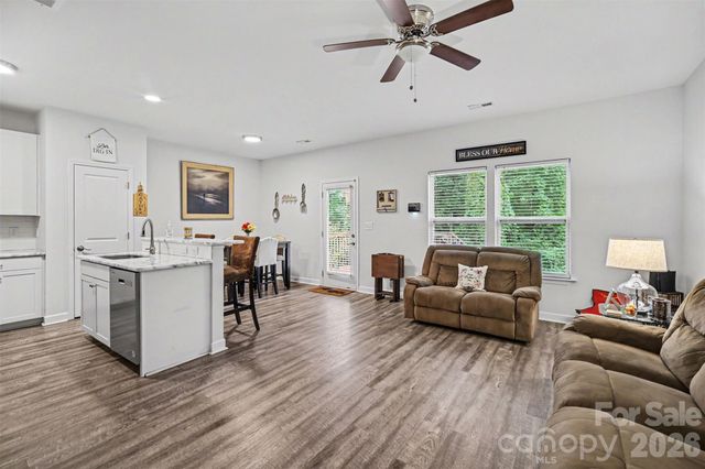 2703 S Calvary Street, Gastonia, NC 28052