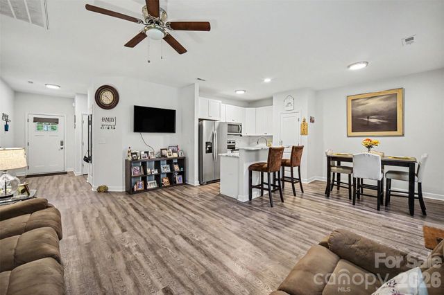 2703 S Calvary Street, Gastonia, NC 28052