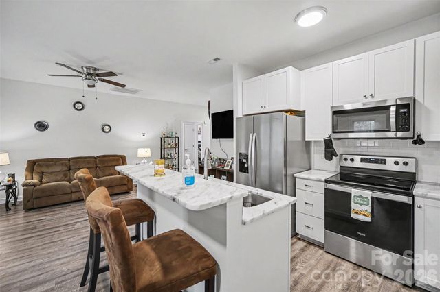 2703 S Calvary Street, Gastonia, NC 28052