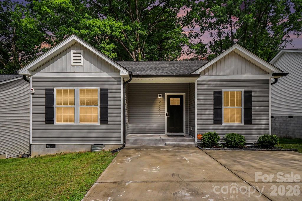2703 S Calvary Street, Gastonia, NC 28052