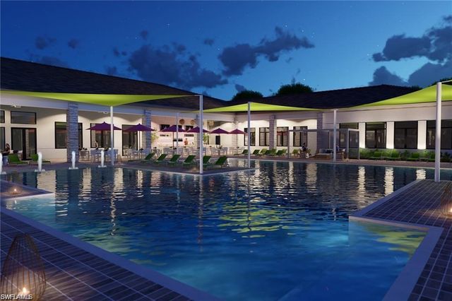 2565 Kingfisher DR, Naples, FL 34112
