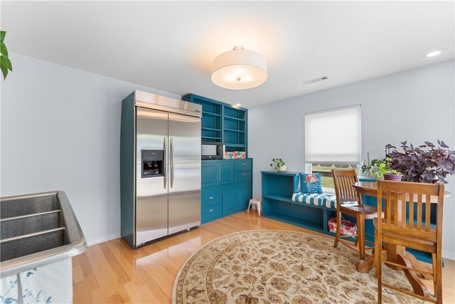 678 N Cato Springs Road, Fayetteville, AR 72701