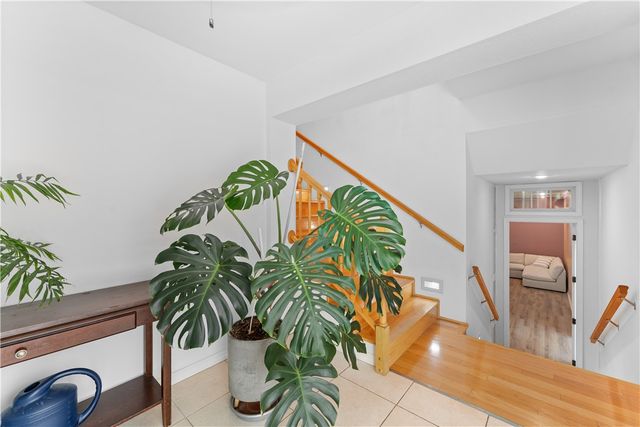 678 N Cato Springs Road, Fayetteville, AR 72701