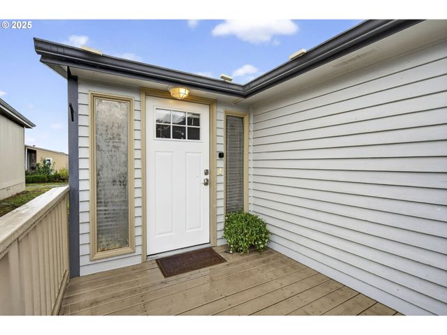 681 Sw CONCORD Way, Beaverton, OR 97006