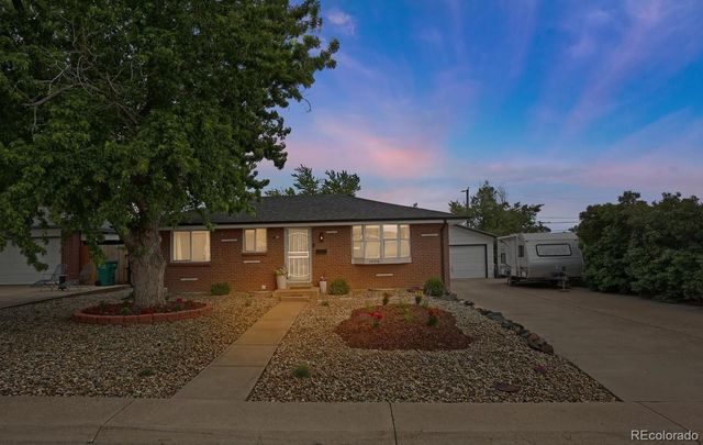 1894 S Reed Street, Lakewood, CO 80232