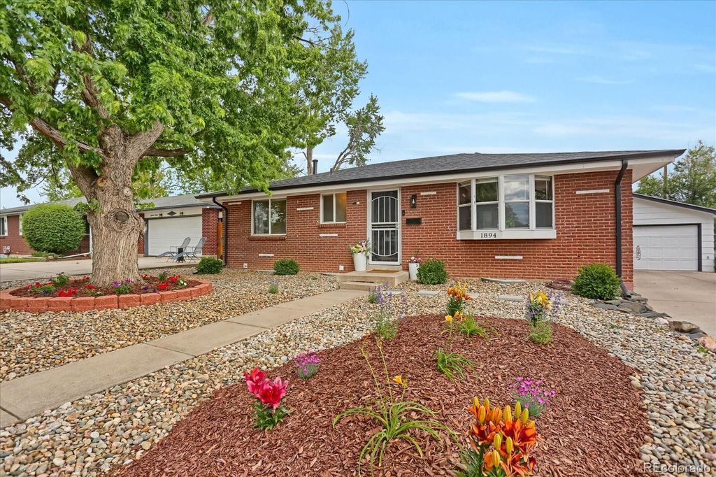 1894 S Reed Street, Lakewood, CO 80232