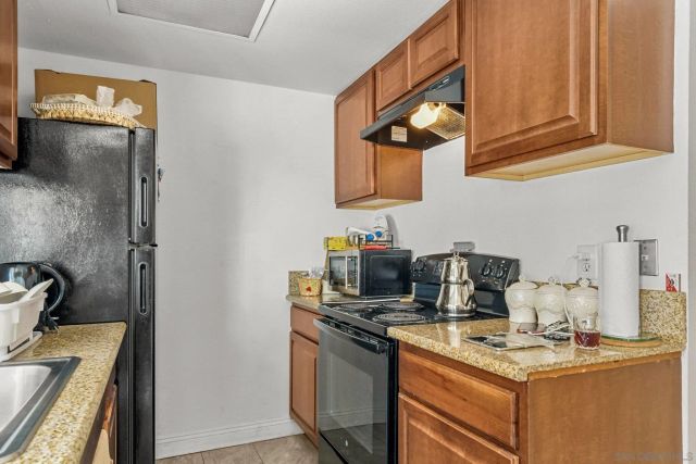 955 Amistad Pl C, El Cajon, CA 92019