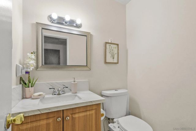 955 Amistad Pl C, El Cajon, CA 92019