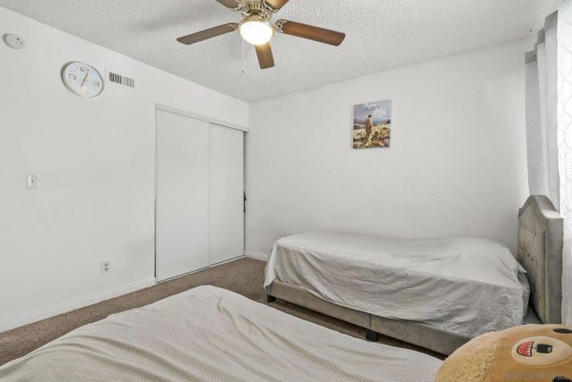 955 Amistad Pl C, El Cajon, CA 92019