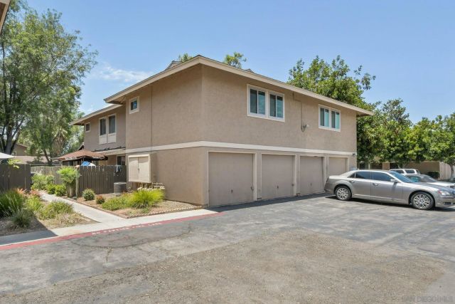 955 Amistad Pl C, El Cajon, CA 92019