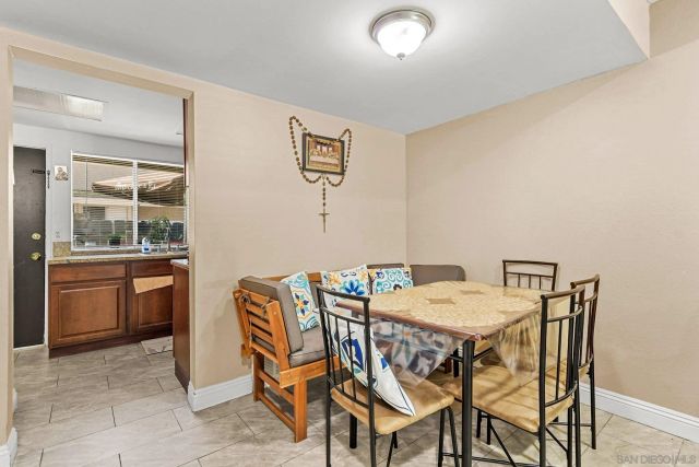 955 Amistad Pl C, El Cajon, CA 92019