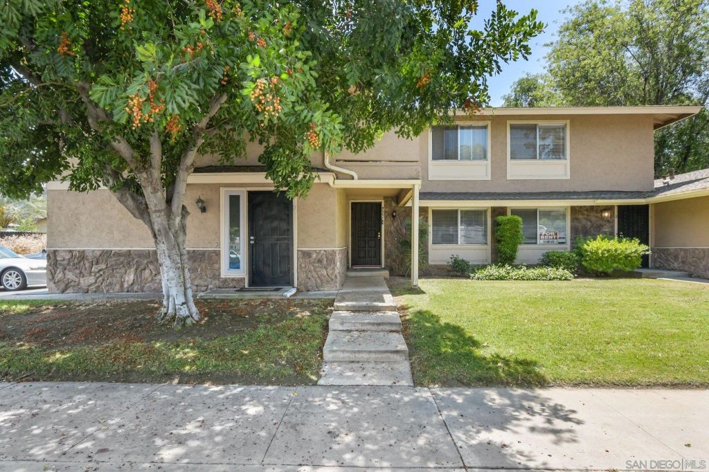 955 Amistad Pl C, El Cajon, CA 92019