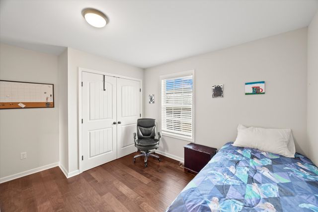 450 Golden Cir, Cookeville, TN 38506